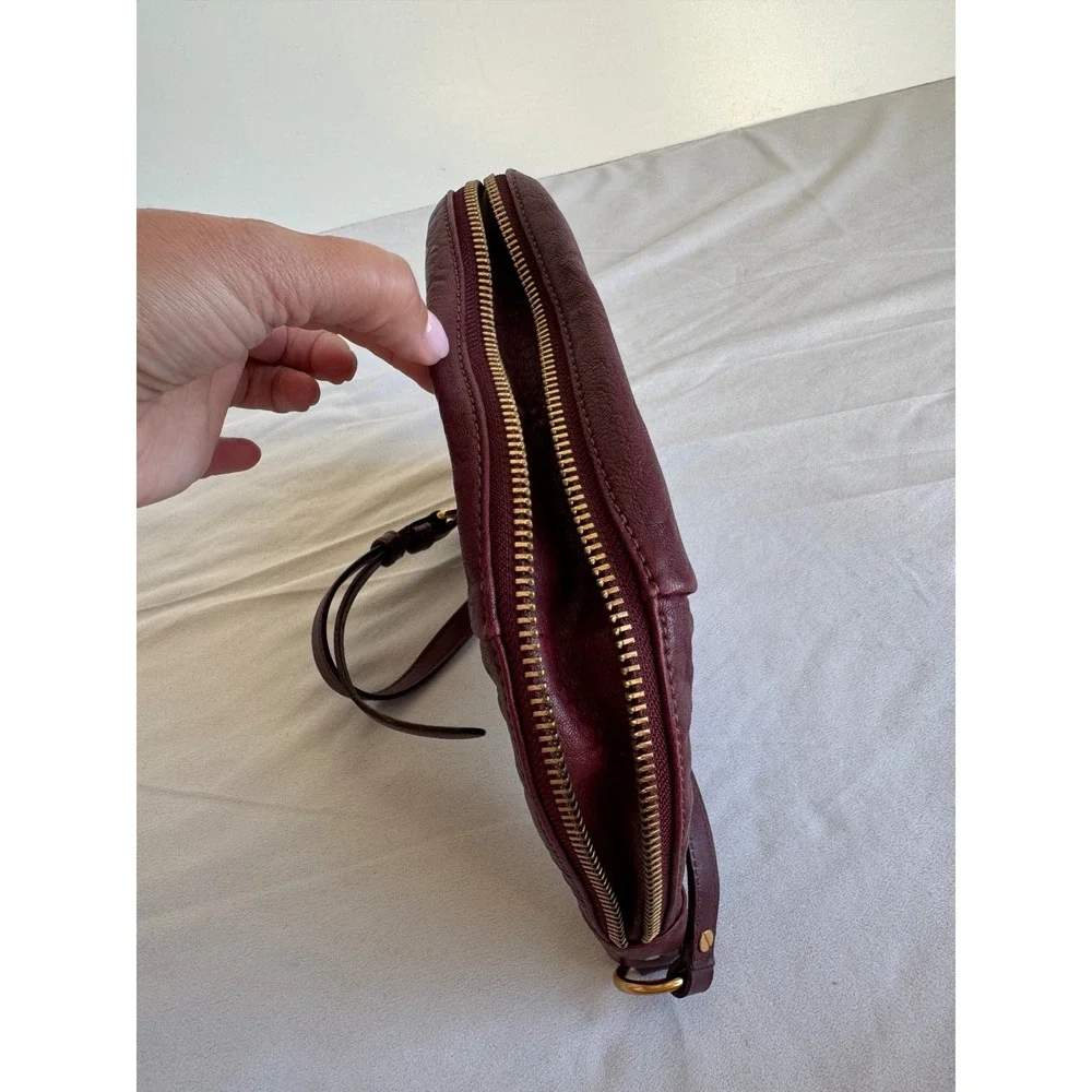 Marc by Marc Jacobs Burgundy Pebbled Lamb Leather Crossbody Shoulder Gold Silver